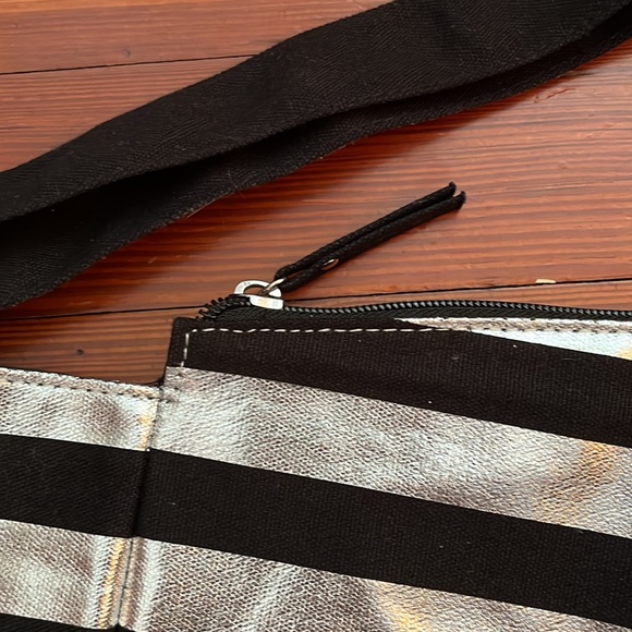 NWT • VICTORIA’S SECRET TOTE - Picture 7 of 10